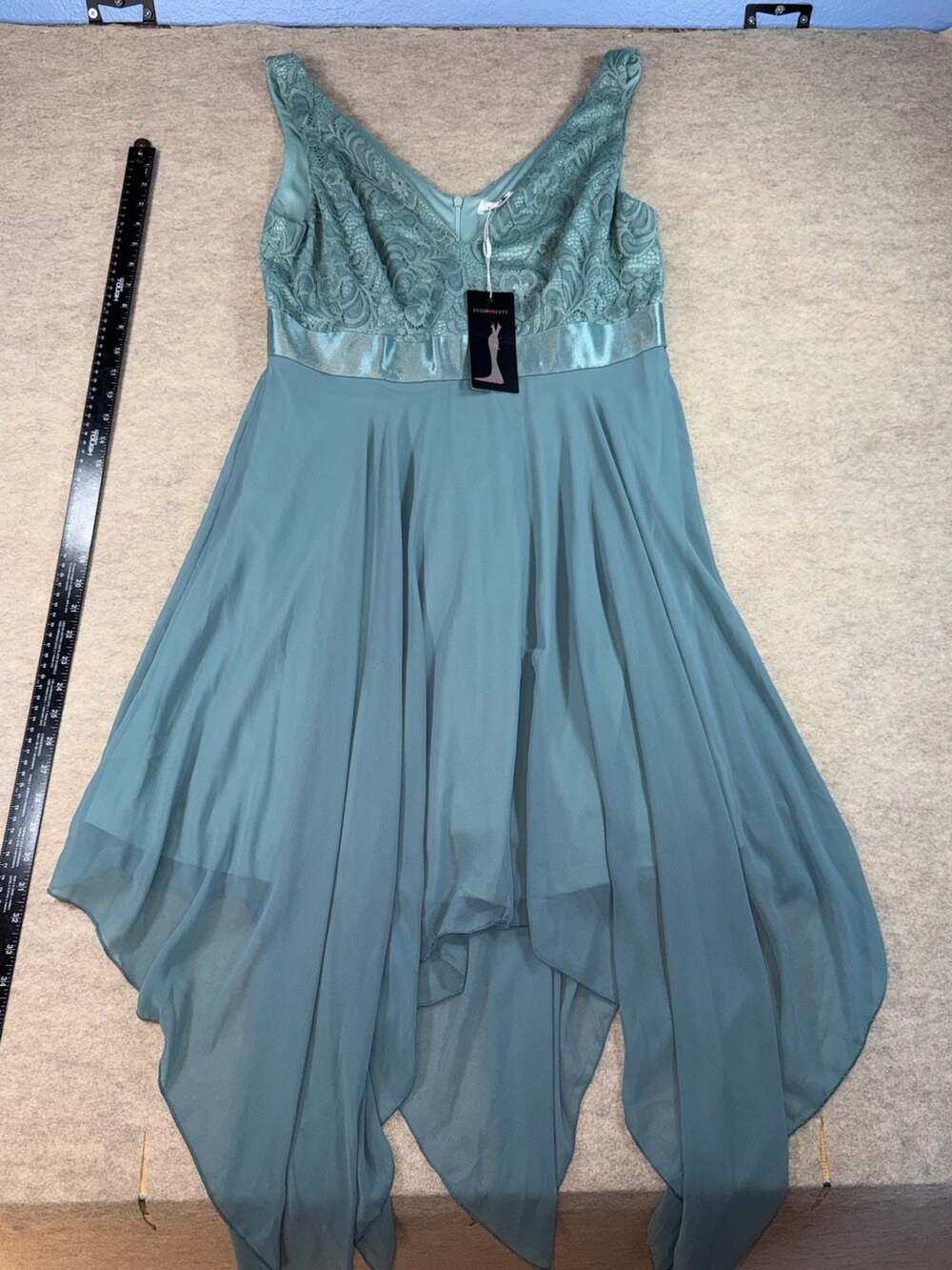 Ever Pretty NWT Sage Lace Bodice Handkerchief Hem Dress Plus 4X Formal Fairy